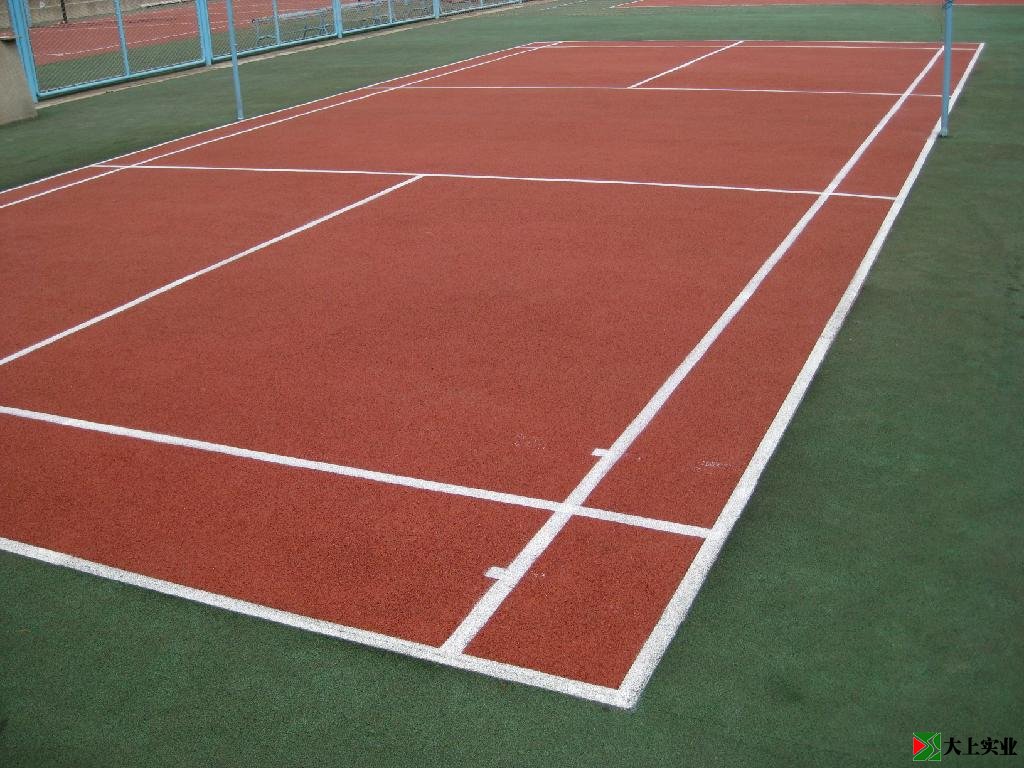 塑膠網球場